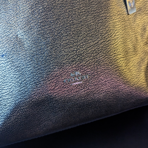 Gold, Shimmer, Coach Over The Shoulder Tote - Picture 4 of 7